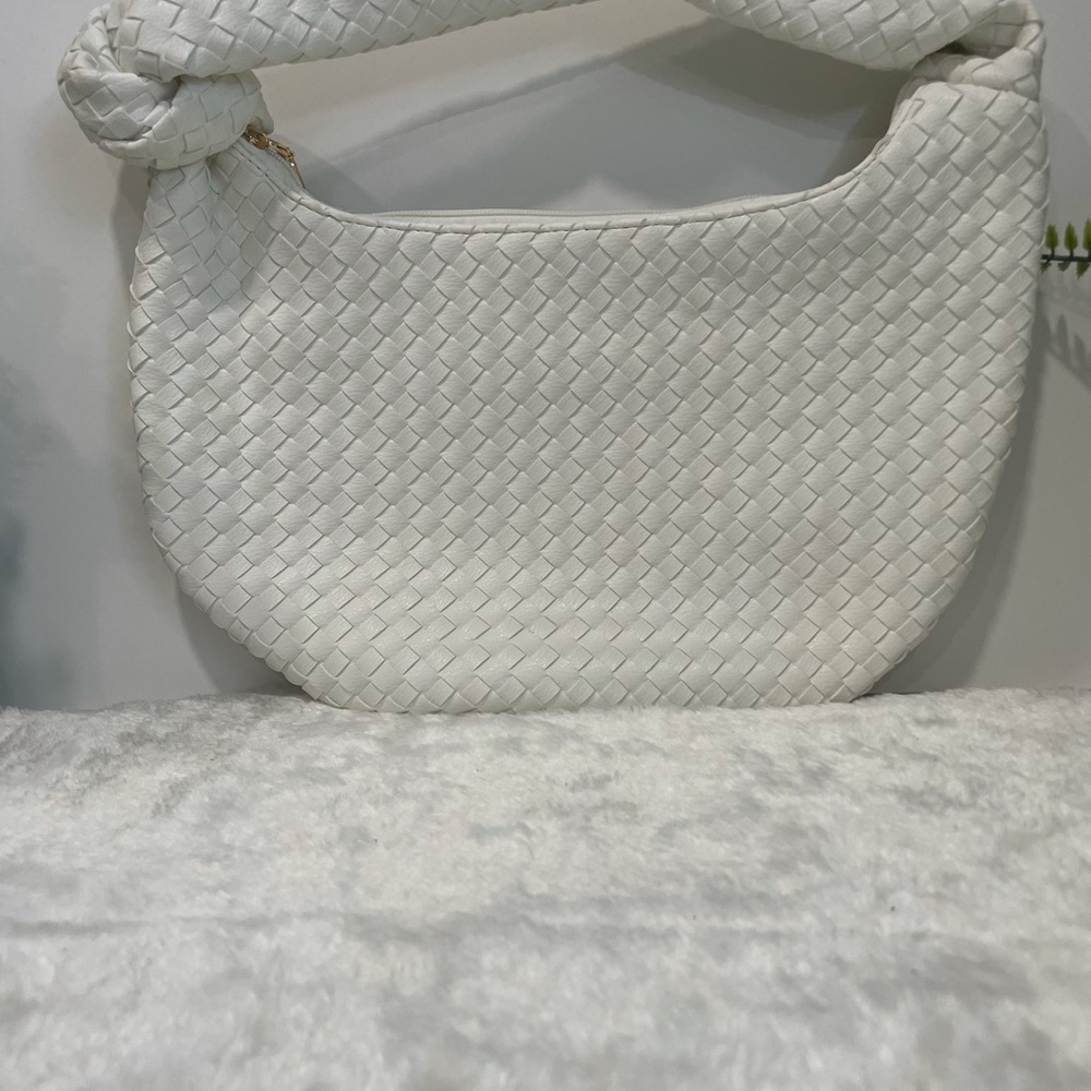 Bag - Picture 3 of 6